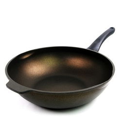 Korean Kugel 32cm Golden Diamond Coated Non-Stick Wok: A Culinary Powerhouse